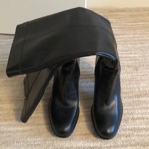 NWOB Tommy Hilfiger boots